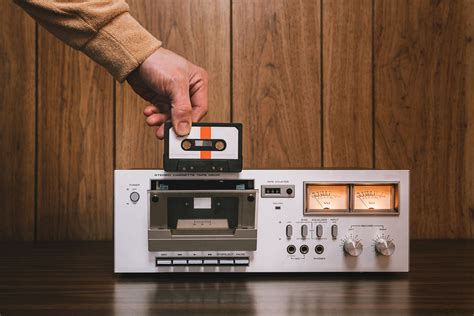 カセットテープ プレーヤー と デジタル時代のノスタルジア